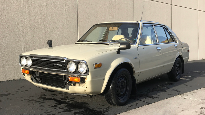 Illustration for article titled This Glorious Madman Stuffed A Tesla Drivetrain Into A 1981 Honda Accord